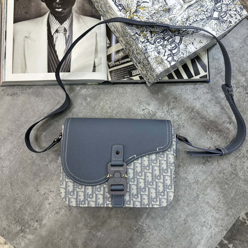 CD Messenger Bag