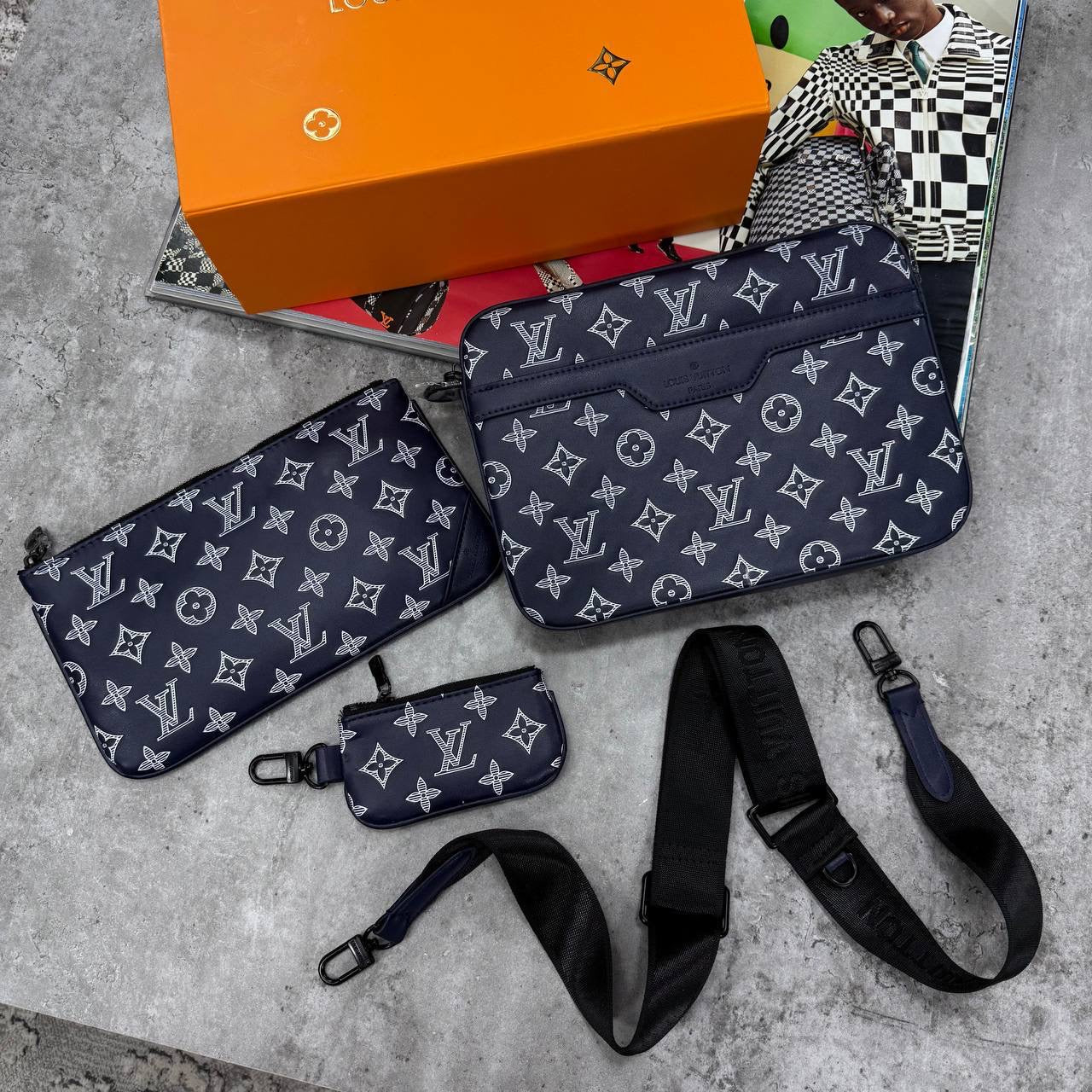 LVE Trio Messenger Bag