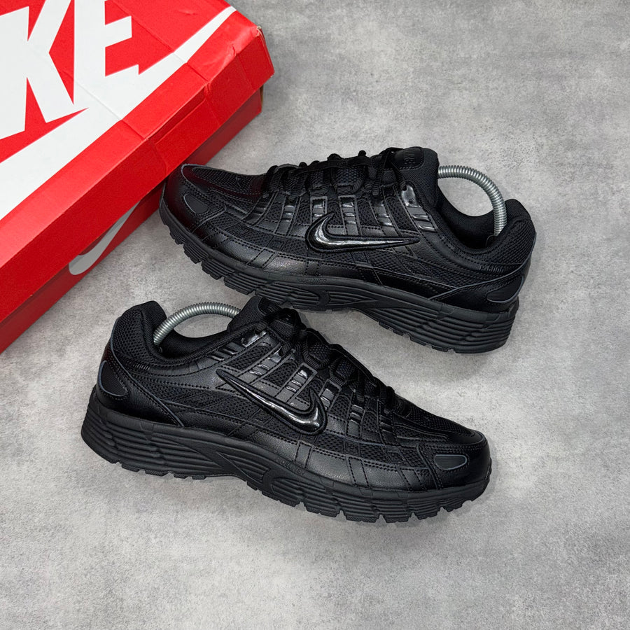 P6000 - Triple Black