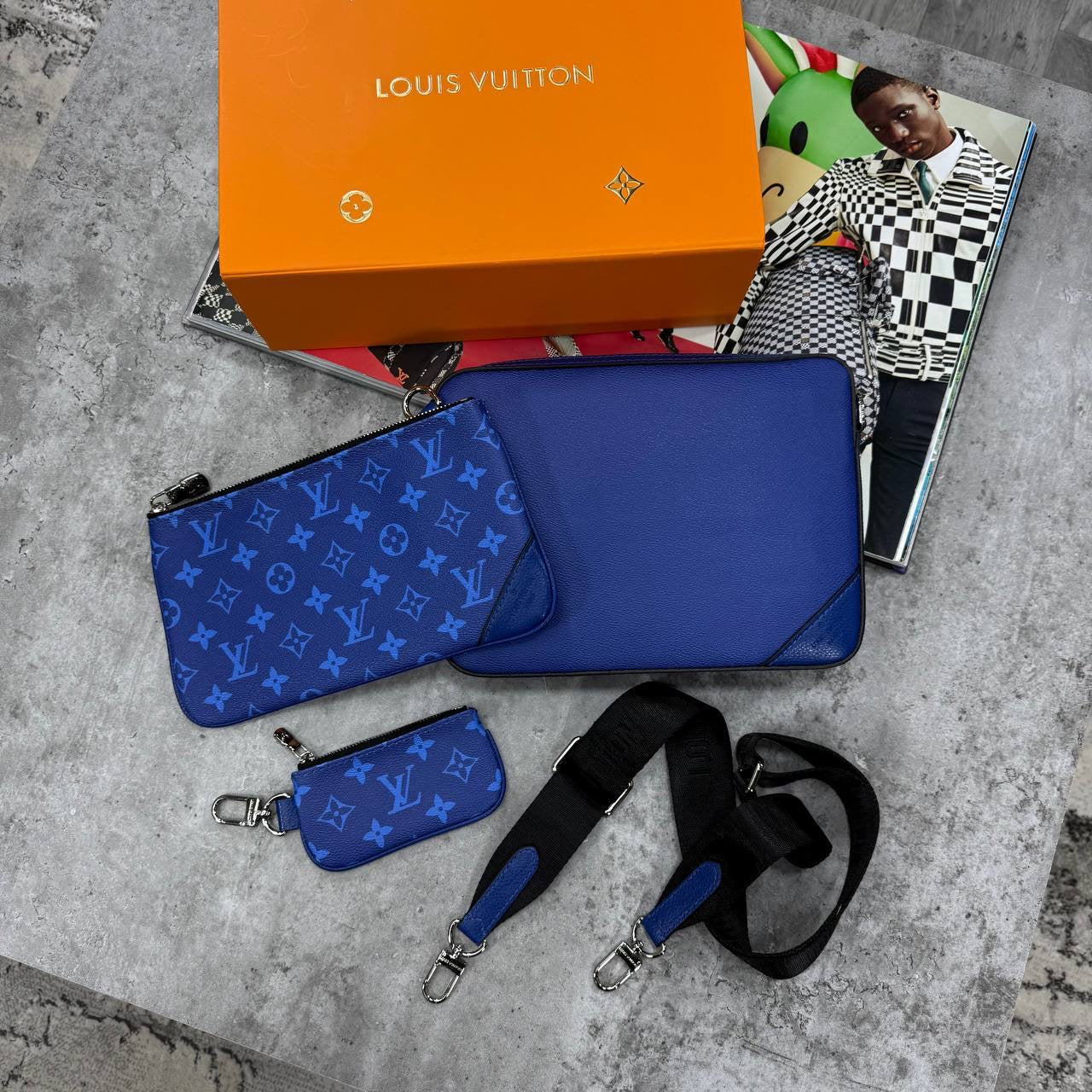 LVE Trio Messenger Bag
