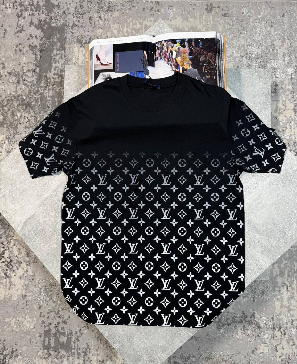 LVE Gradient Tshirt