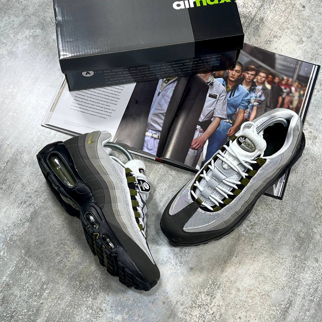 AM95 - Medium Olive