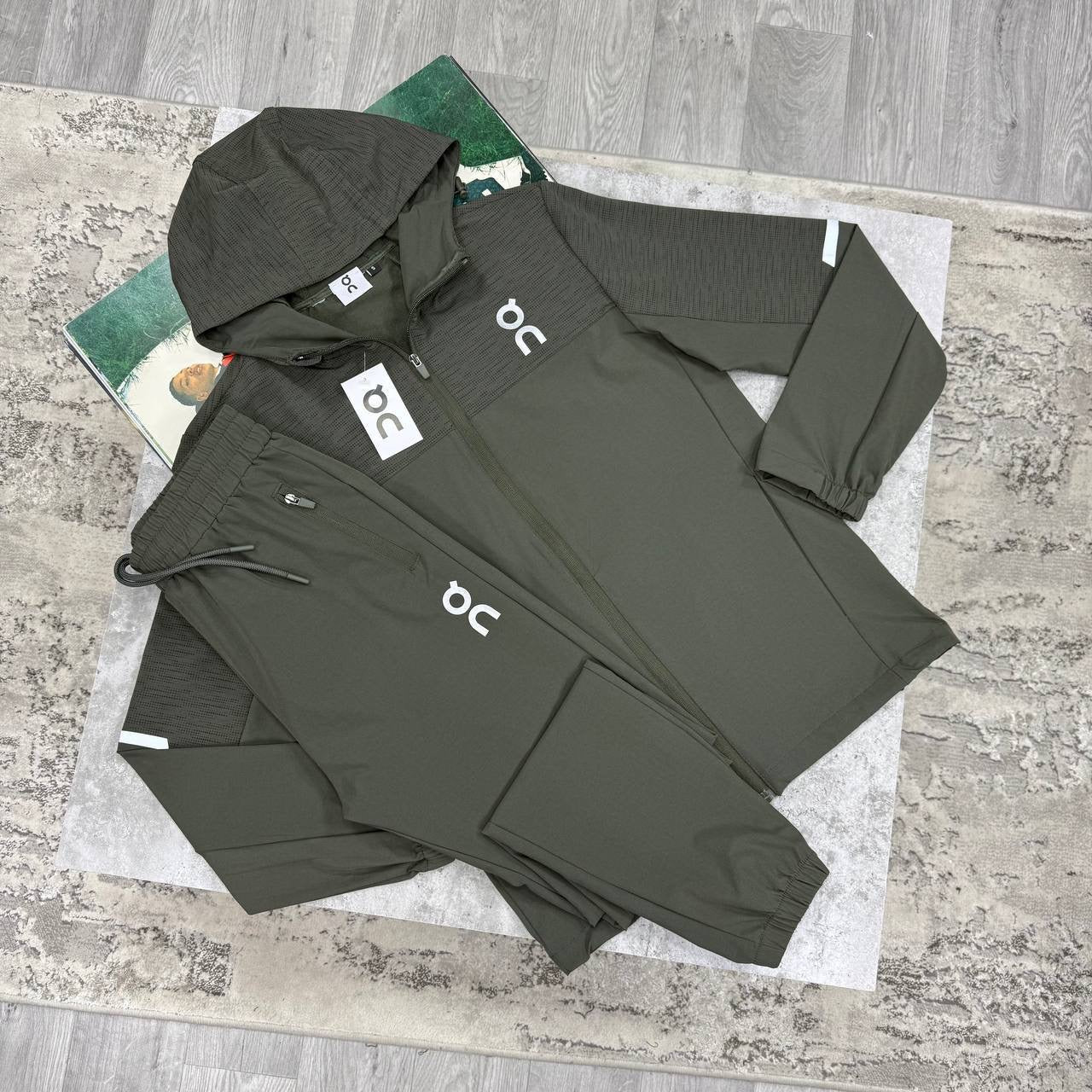 ON C Tracksuit