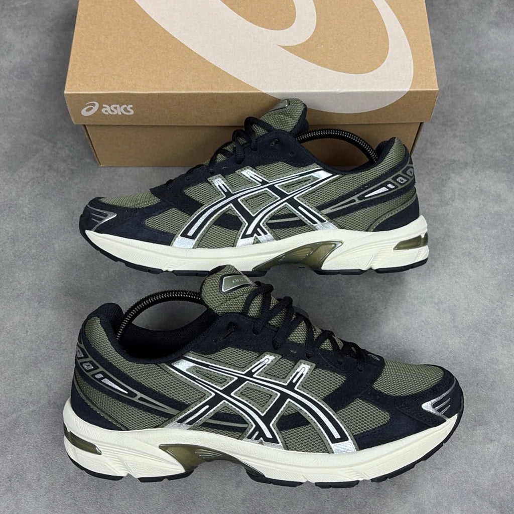 Gel 1130 - Irvine Black