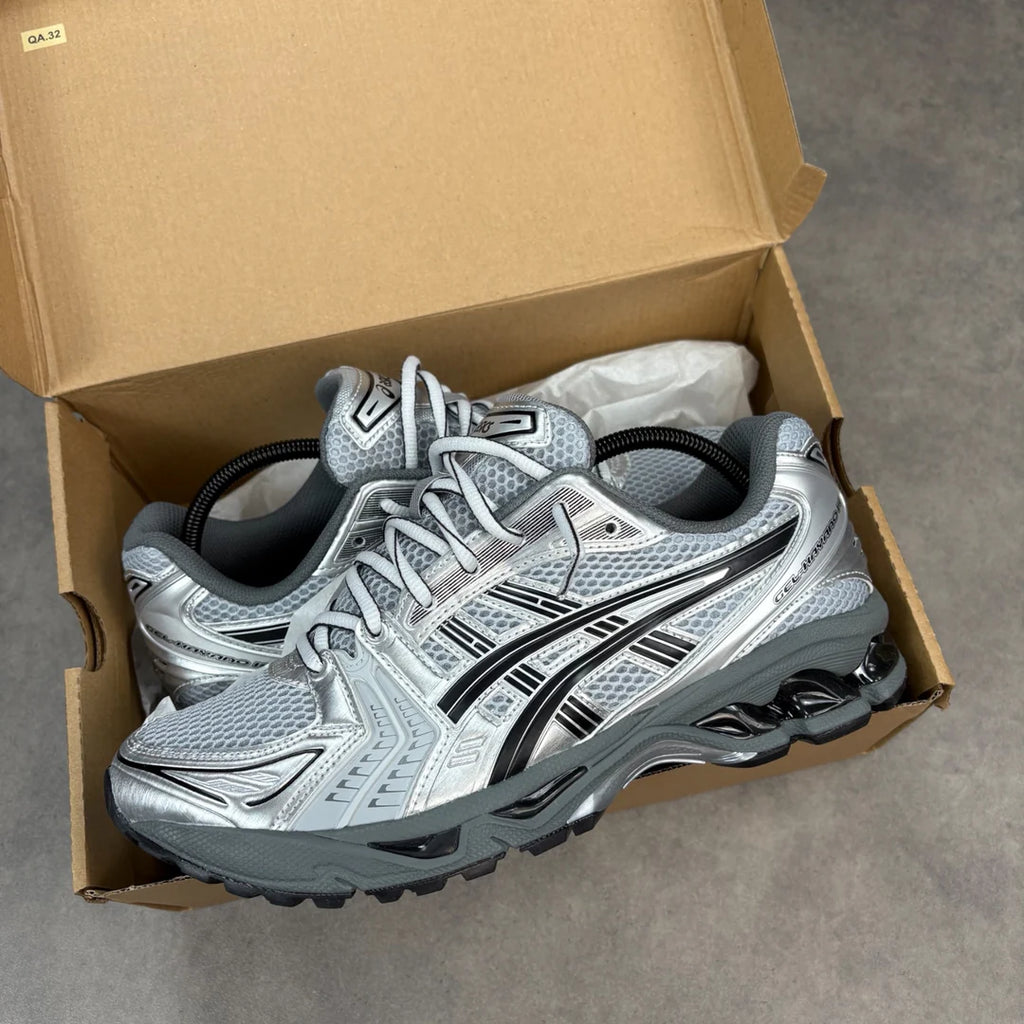 Gel Kayano 14 - Urban Research
