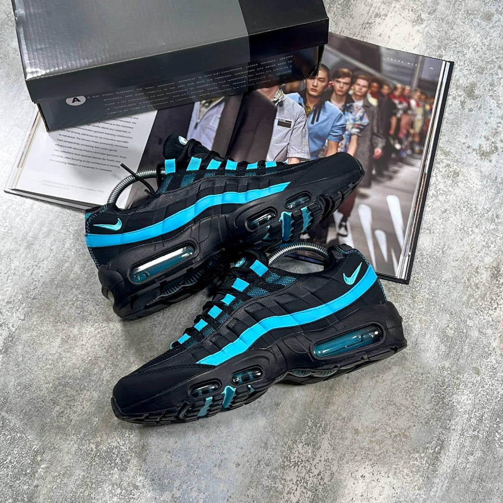 AM95 - Baltic Blue