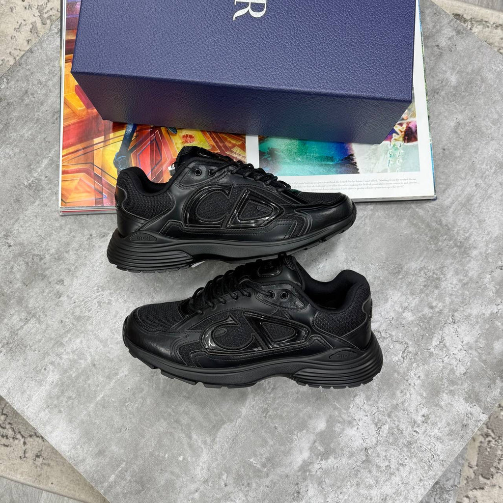CD B30 - Triple Black